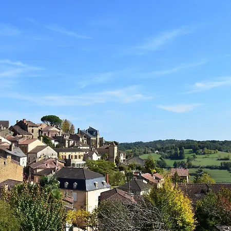 Dom wakacyjny Elegant Mansion In Belvès