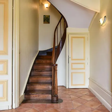 Casa vacanze Elegant Mansion In Belvès