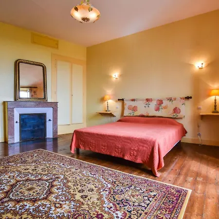 Casa vacanze Elegant Mansion In Belvès