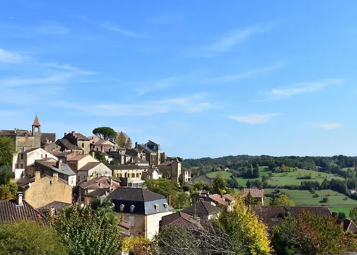 Dom wakacyjny Elegant Mansion In Belvès