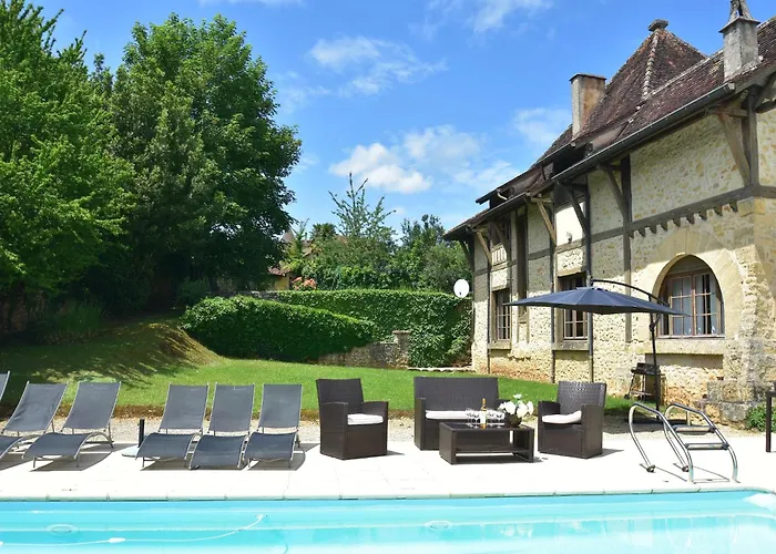 Elegant Mansion In Dom wakacyjny